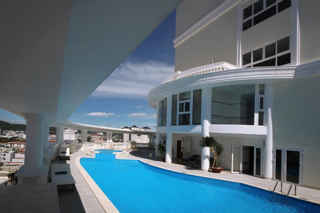 โรงแรมญาจาง พาเลซ ภายนอก รูปภาพ