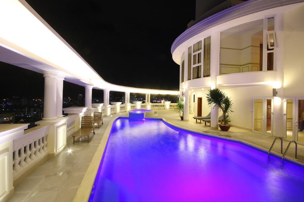 โรงแรมญาจาง พาเลซ ภายนอก รูปภาพ