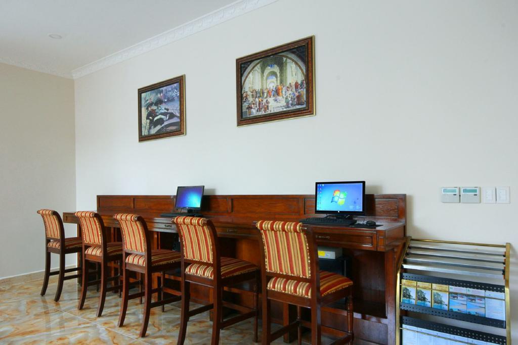 โรงแรมญาจาง พาเลซ ภายนอก รูปภาพ