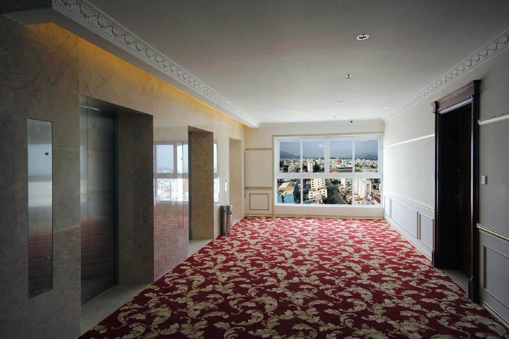 โรงแรมญาจาง พาเลซ ภายนอก รูปภาพ