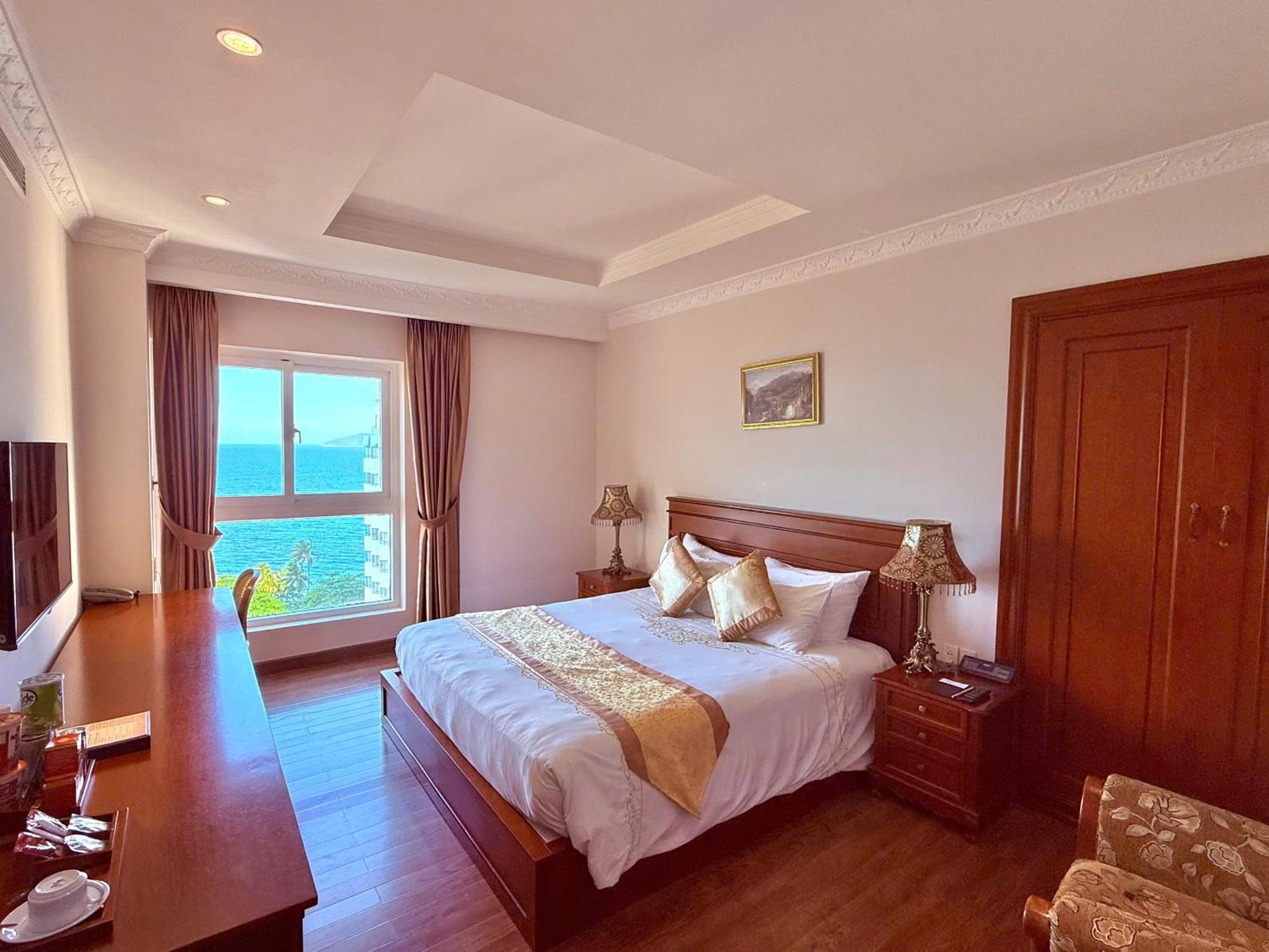 โรงแรมญาจาง พาเลซ ภายนอก รูปภาพ