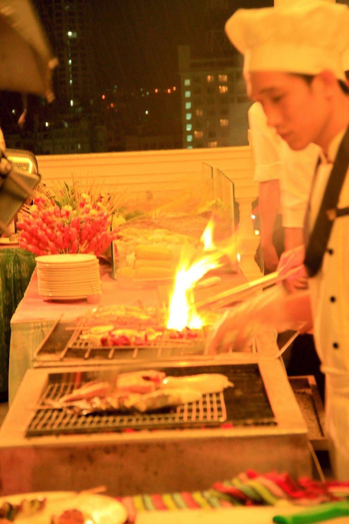 โรงแรมญาจาง พาเลซ ภายนอก รูปภาพ